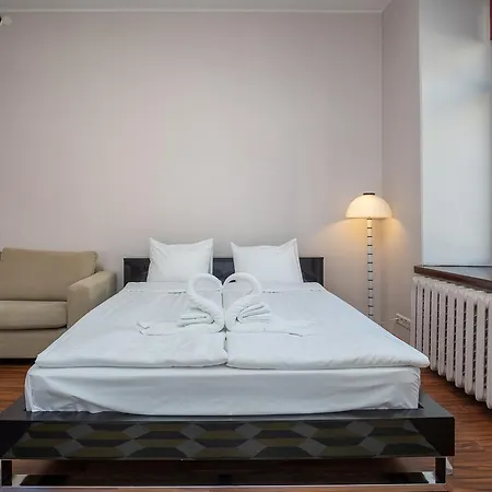 Old Town Studio - Uus Street 24